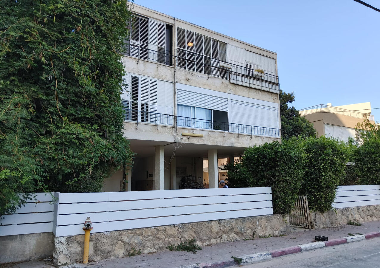 דקים יובל אונגר